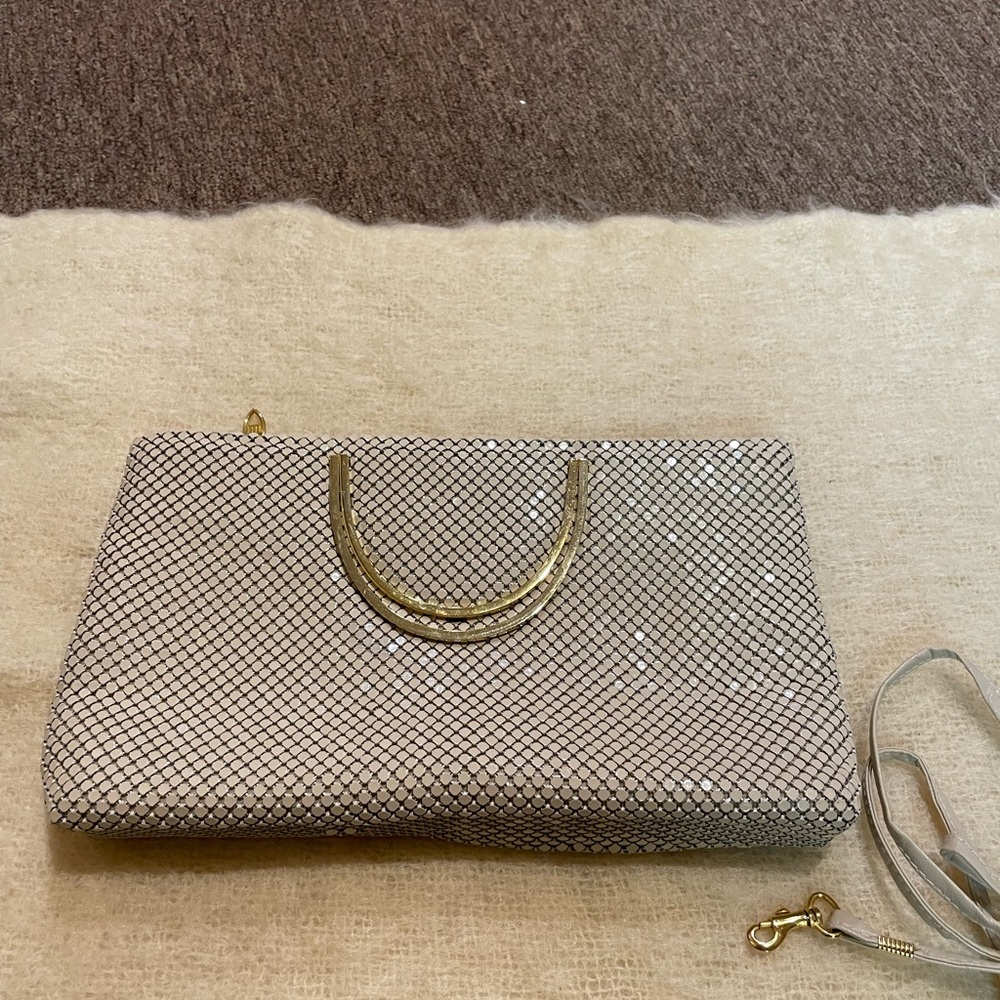Vintage 50sMesh Chain Chainmail Gold Oval Handle Purse